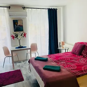 Onyx With Free Private Garage + Ac Budapeszt